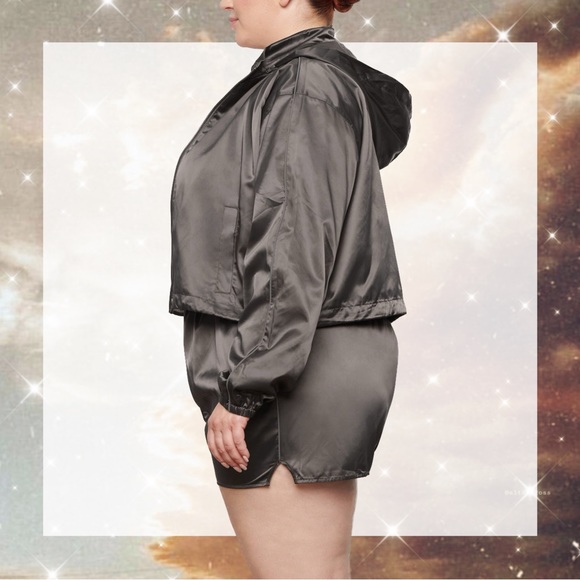 SKIMS Utility Sport Zip Up Jacket in Gunmetal size S NWT! - Picture 6 of 9